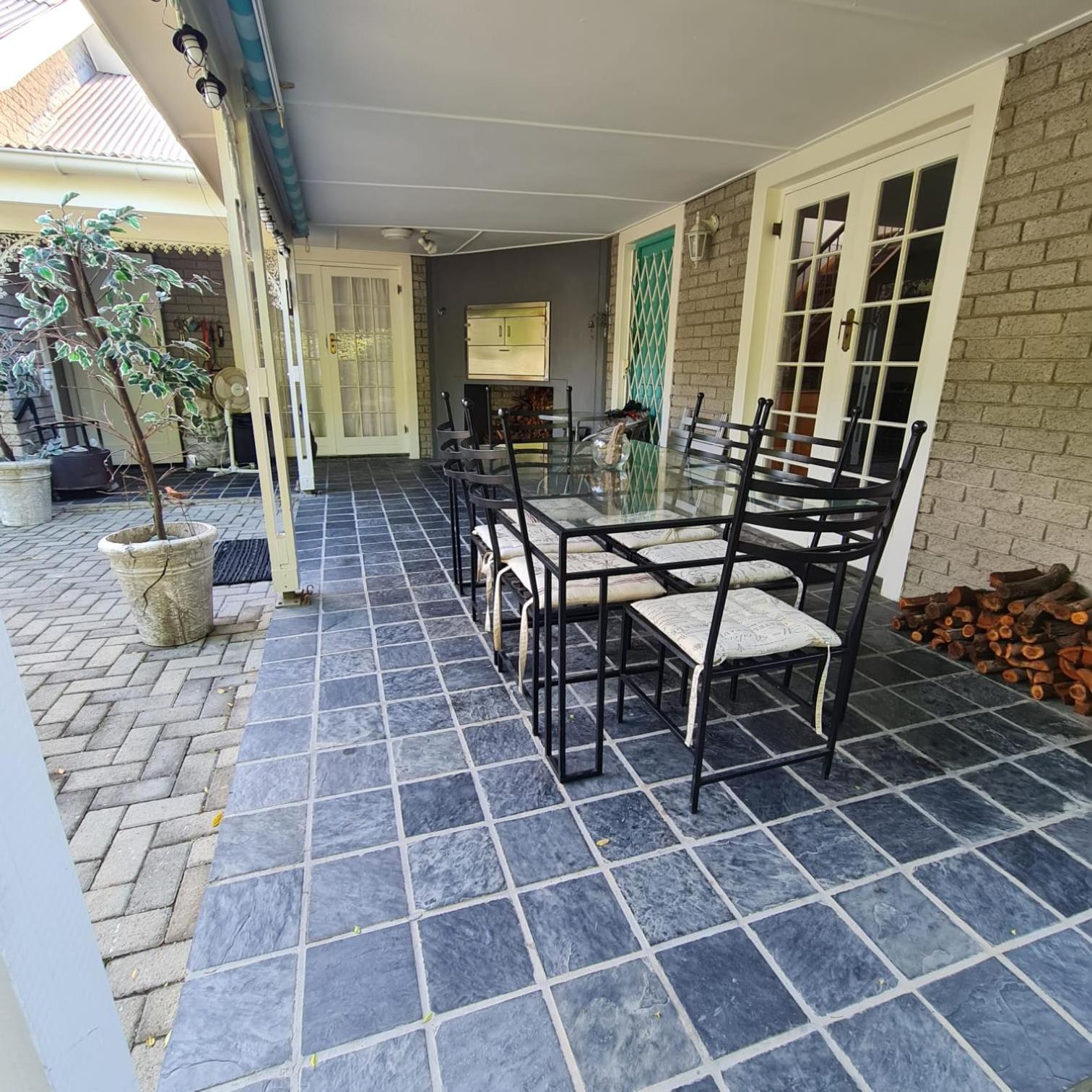 Jaco And Liz'S Sea Get Away Hermanus Exterior foto