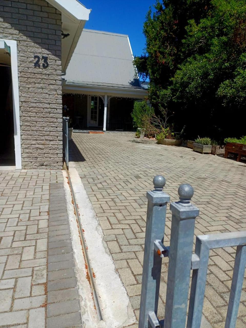 Jaco And Liz'S Sea Get Away Hermanus Exterior foto