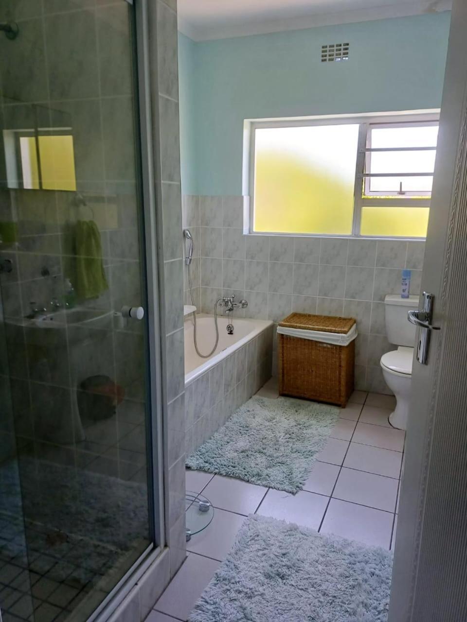 Jaco And Liz'S Sea Get Away Hermanus Exterior foto